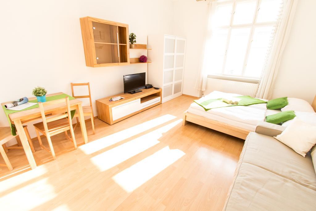 Apartment Favoritenstrasse Vienna Luaran gambar